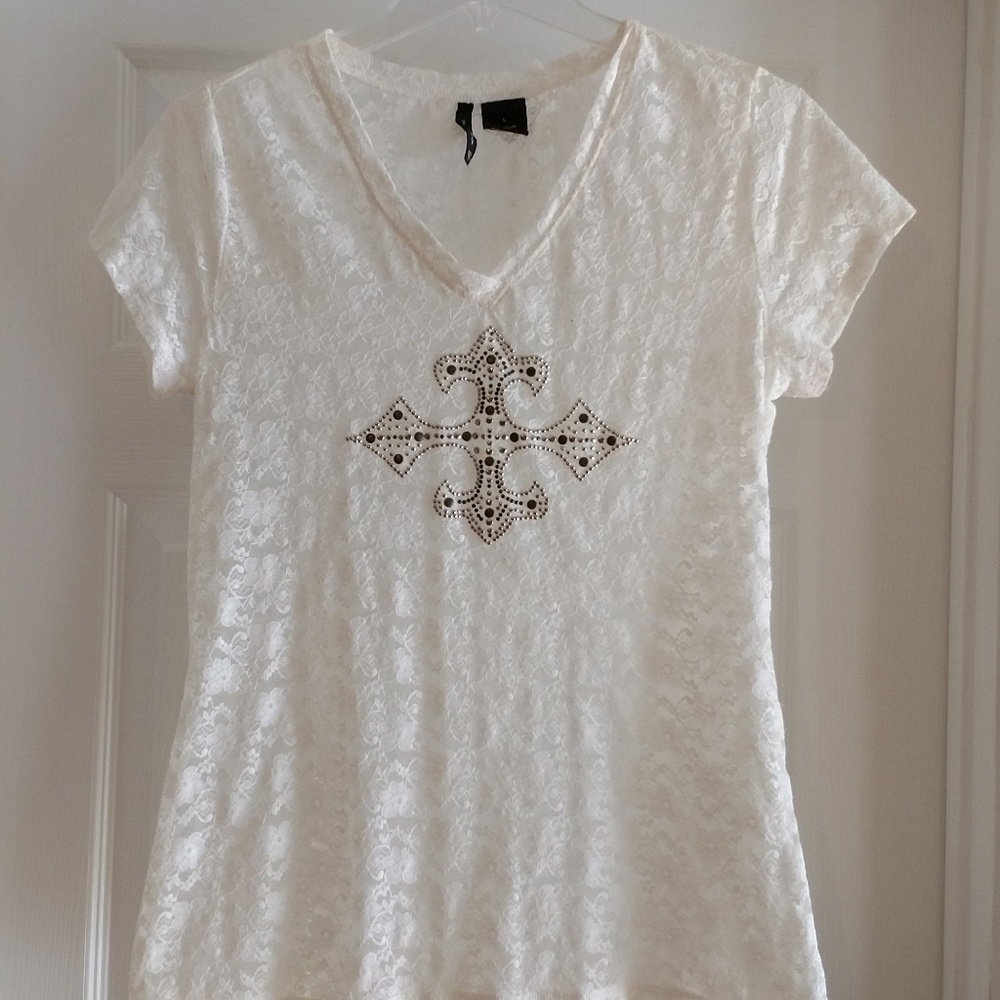 Short sleeve lacey sheer top
